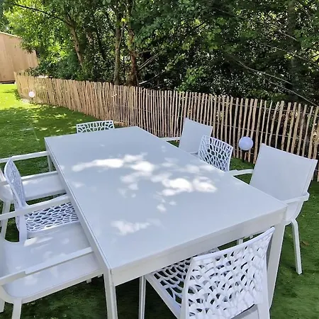 La Riviere & * Saint-Laurent-de-Medoc