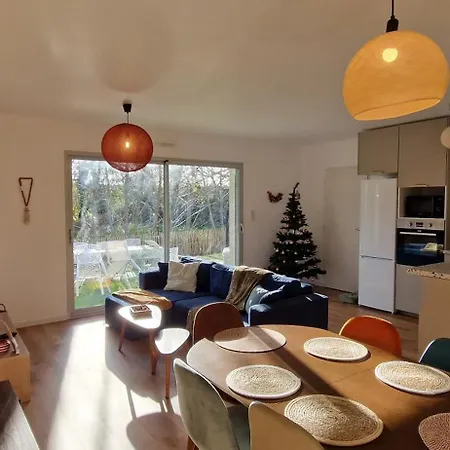 Villa La Riviere &