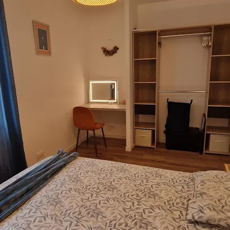 Βίλα La Riviere & *